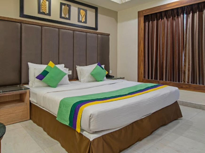 Hotel Imperial Park Sector 45 คูร์เคาน์ ภายนอก รูปภาพ