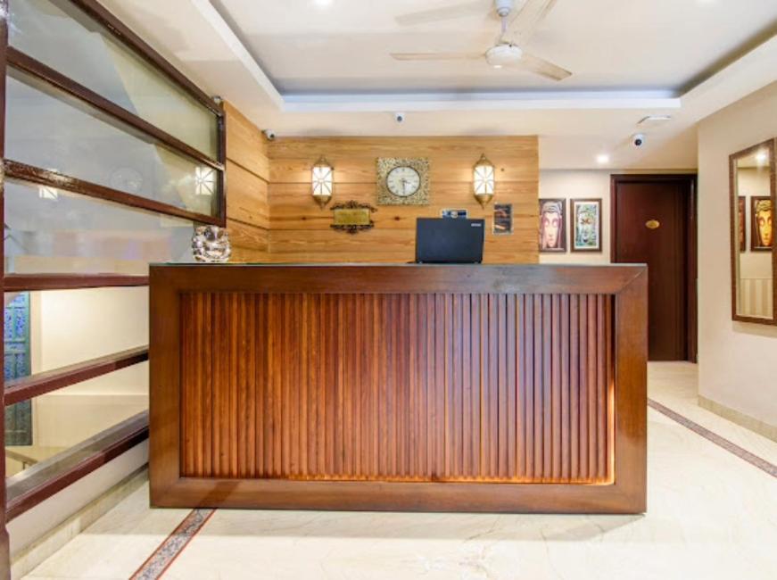 Hotel Imperial Park Sector 45 คูร์เคาน์ ภายนอก รูปภาพ